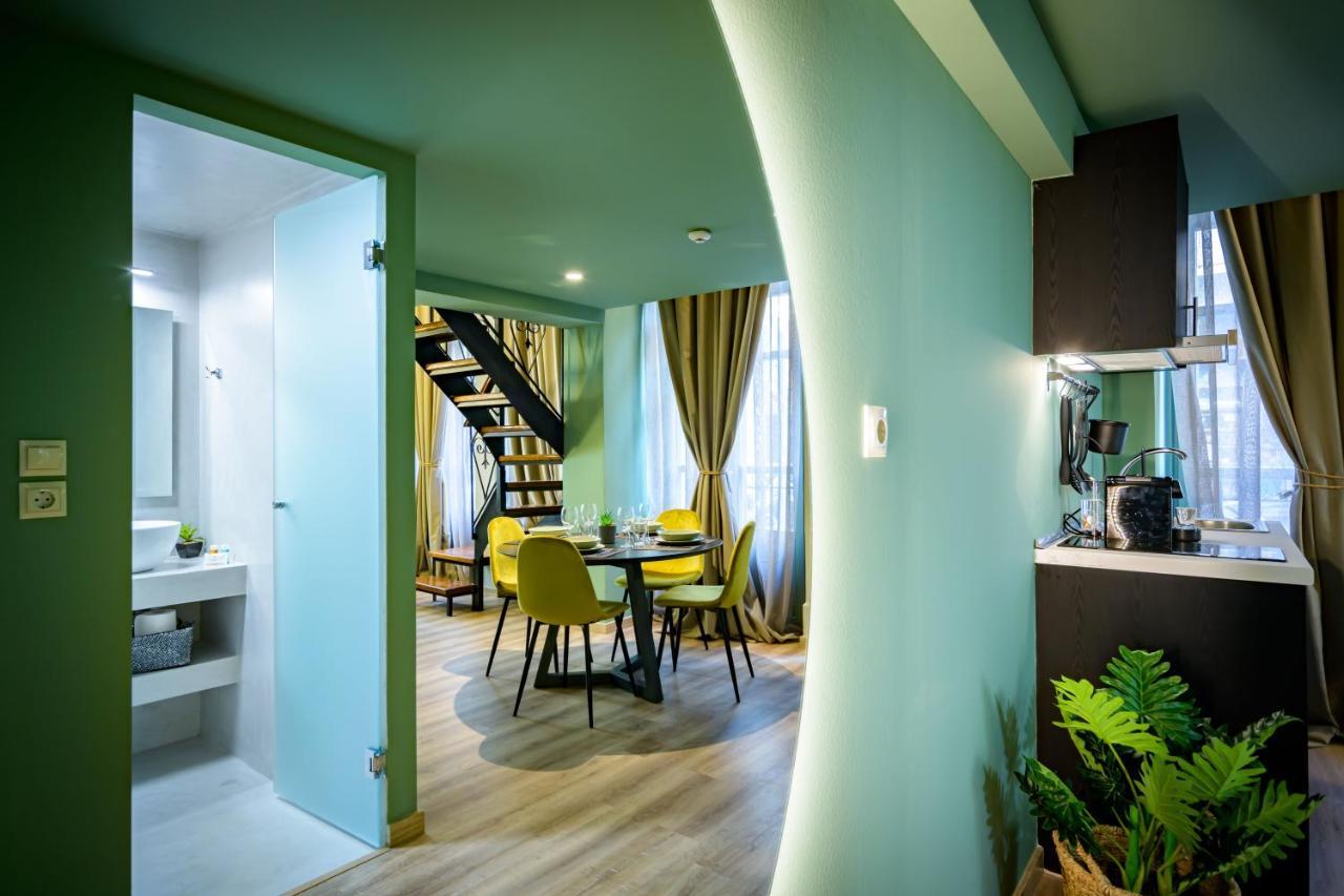 Urban Tales Aparthotel Атина Екстериор снимка