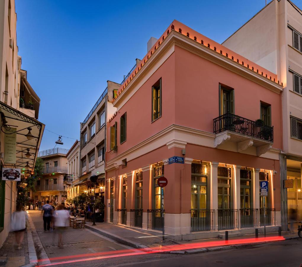 Urban Tales Aparthotel Атина Екстериор снимка