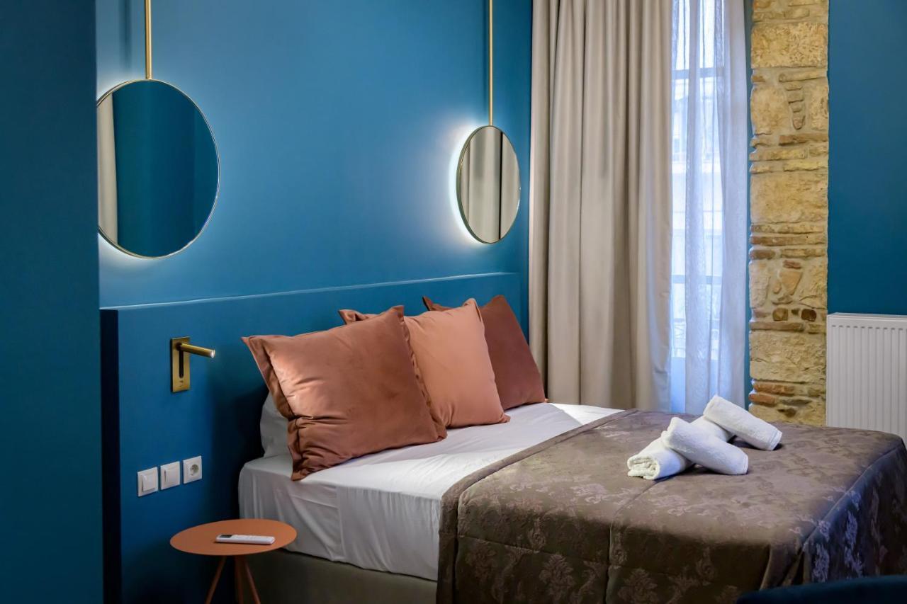 Urban Tales Aparthotel Атина Екстериор снимка